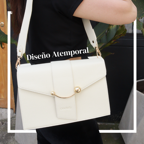 gid://shopify/MediaImage/24723771555934